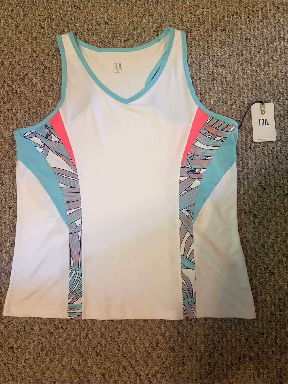 Size XL Tail NWT Activewear Women's White Tank Top with Aqua & Coral Accent